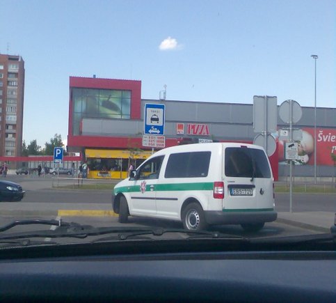 Fotopolicija. Taksi?
