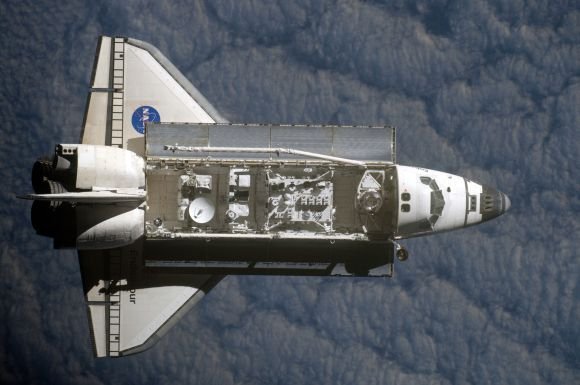Endeavour kosmose