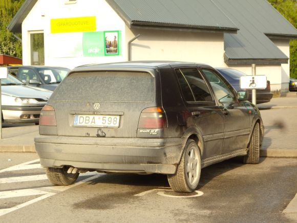 Fotopolicija: VW Golf Garliavoje