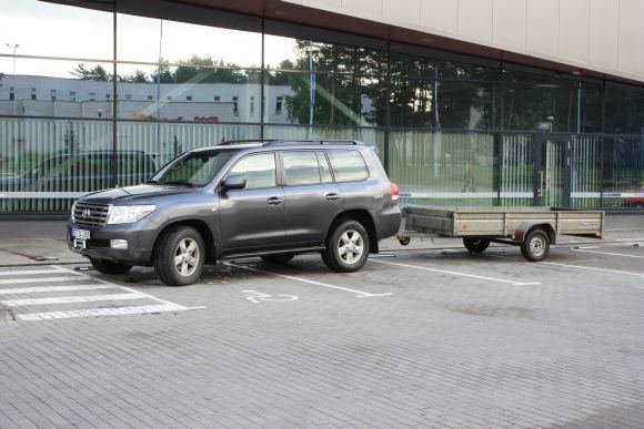 Fotopolicija, genialus džipo vairuotojas
