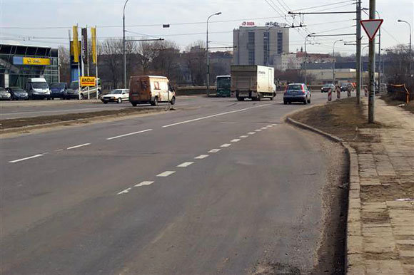 Lazdynų tilto būklė – apverktina.
