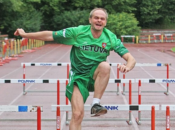 A.Lydeka traukiasi iš partijos, tačiau lieka frakcijoje.