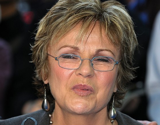 Geriausios aktorės titulą iškovojo Julie Walters.