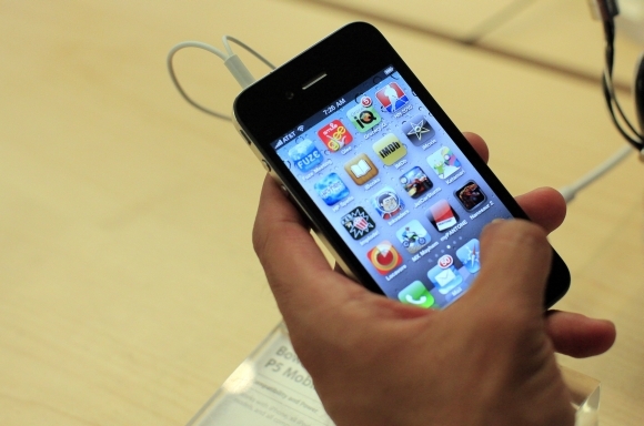 „iPhone 4“