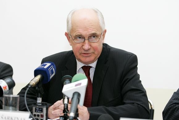 R.Šarkinas