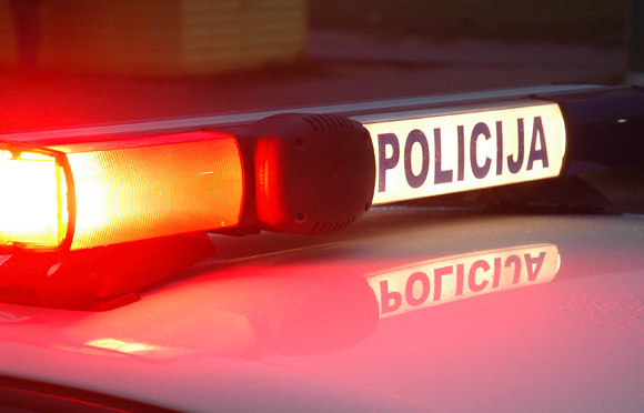 Policija