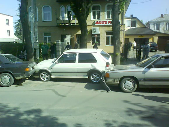 Avarija Kaune, P.Dovydaičio g.