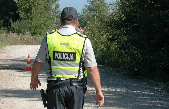 Policija