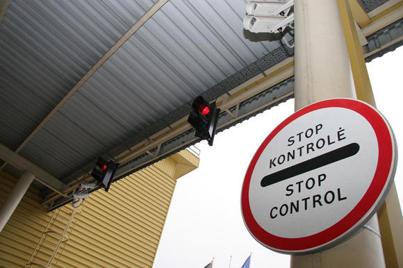 Stop. Kontrolė.