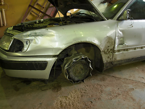 Lenkų pasieniečius taranavusio automobilio ratai