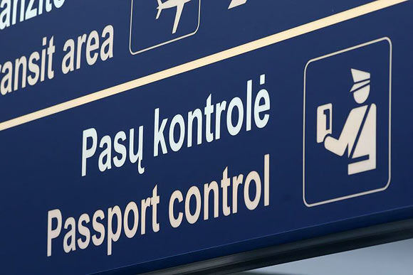 Pasų kontrolė.
