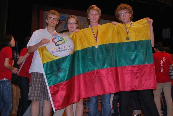 Mūsų šalies mokiniai parsivežė aukščiausius apdovanojimus ir iš pasaulinės geografijos olimpiados.