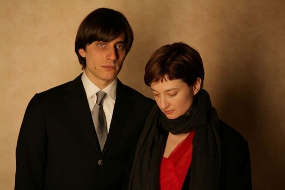 Drama „Pirminių skaičių vienatvė“