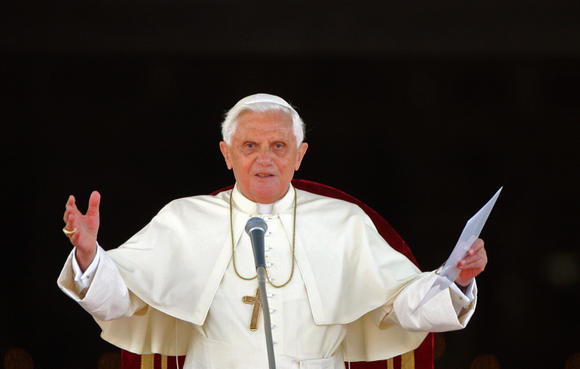 Popiežius Benediktas XVI