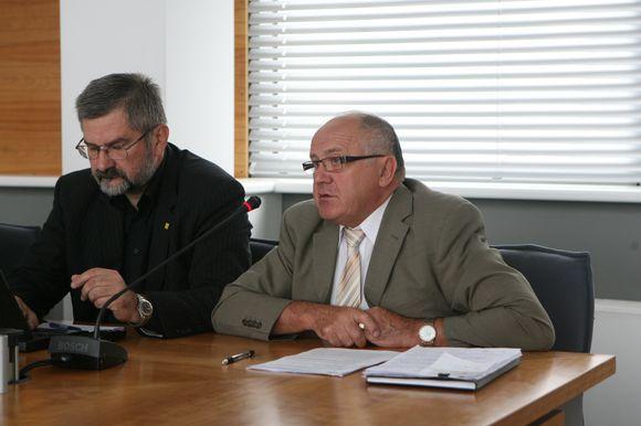 LiCS pirmininkas G.Babravičius užsiminė, kad S.Šriūbėno (d.) išlikimą vicemero poste spręs ne LiCS frakcija savivaldybėje, o „aukštesnė partinė institucija“.