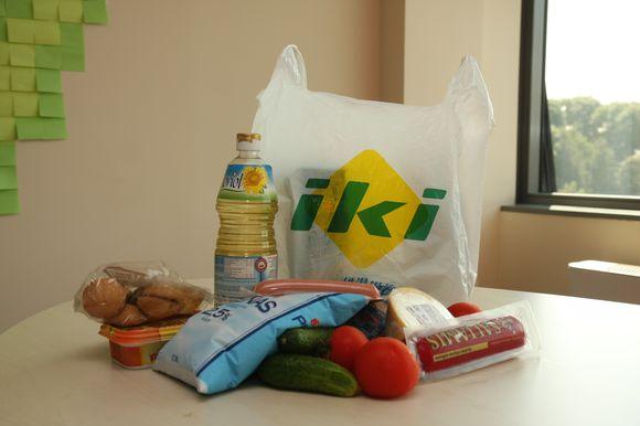 Palyginus pagrindinių maisto produktų kainas 4 didžiuosiuose prekybos centruose, jos beveik nesiskiria.