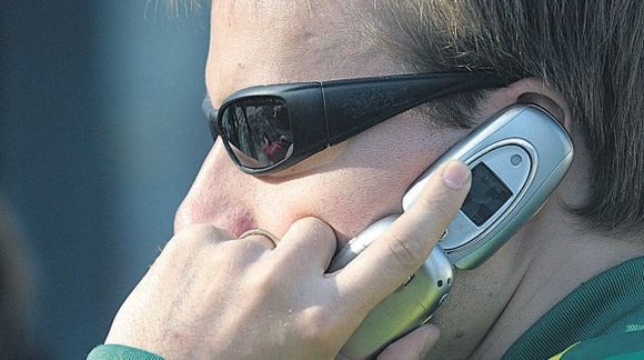 Net per krizę patiklūs lietuviai užkimba ant telefoninių sukčių kabliuko.