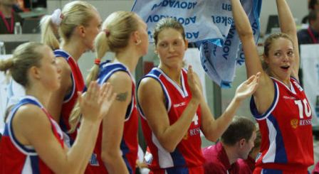 Rusijos moterų krepšinio rinktinė turi naują trenerį ir vadybininką