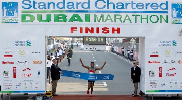 Haile Gebreselassie finišas Dobajuje