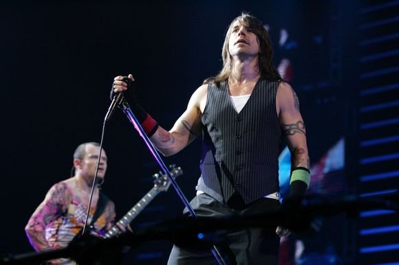 Žymė „Red Hot Chili Peppers“