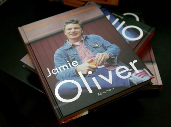 Jamie Oliverio knyga „Laimingos virtuvės dienoraštis“