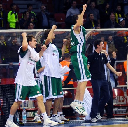 Lemiamose rungtynėse „Žalgiris“ išplėšė pergalę ir pateko į Eurolygos „Top–16“.