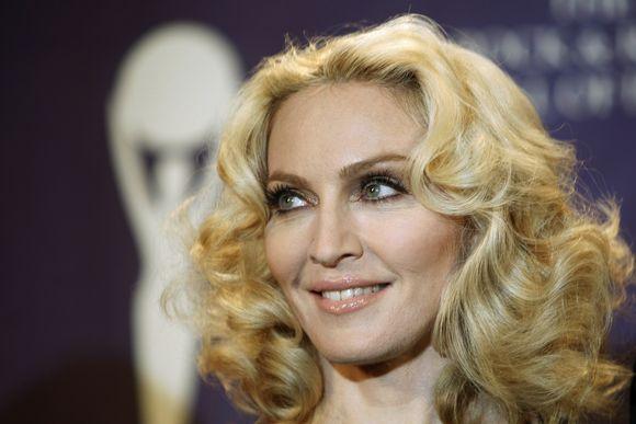 Madonna pareiškė norinti įsivaikinti dar vieną vaiką iš Malavio.