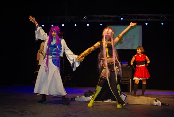 Vilniaus Teatro arenoje paskutinysis vasaros savaitgalis praėjo japonišku ritmu. 