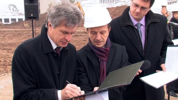 Slėnio „Santaka“ statybvietėje įkasta simbolinė kapsulė.