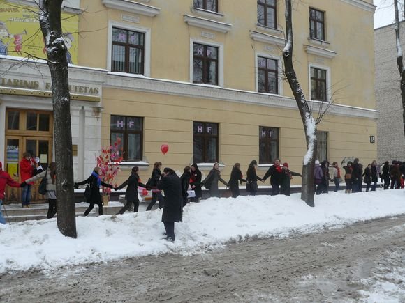 Šiaulių universiteto studentai mini Valentino dieną.
