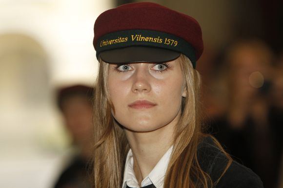 Iškilminga diplomų įteikimo VU Filologijos fakulteto magistrams šventė