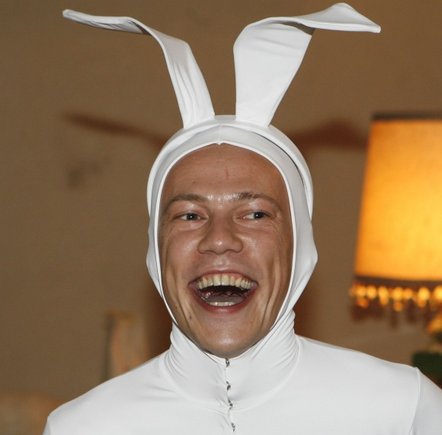 G.Ivanauskas turi kuo džiaugtis: nėra jokių abejonių, kad netrukus teatralas atgaus jam gyvybiškai svarbų dokumentą.