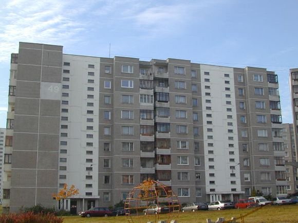 Incidentas įvykio šio daugiabučio kieme.