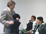 Sauliaus Chadasevičiaus/15min.lt nuotr./Rėžęs įspūdingą kalbą ir netgi pademonstravęs teismui viduriniojo pir&scaron;to kombinaciją advokatas N.Ulčinas gali būti ramus, kad dėl savo ginamosios Violetos (de&scaron;inėje) bei jos motinos padarė viską ką galėjo.