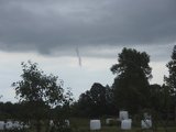 Ovidijaus S./15min.lt skaitytojo nuotr./Nedidelis tornadas Pa&scaron;y&scaron;ių kaime.