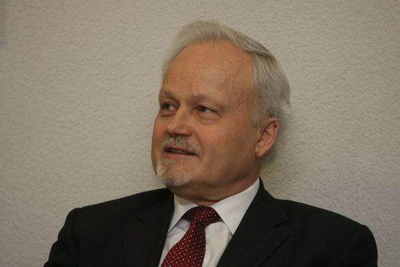 V.Greičiaus kadencija LAT turėjo baigtis liepą.