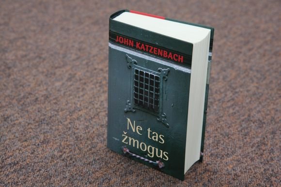 Dar viena prikaustanti J.Katzenbacho istorija.