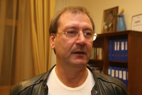 Darbo partijos štabe.