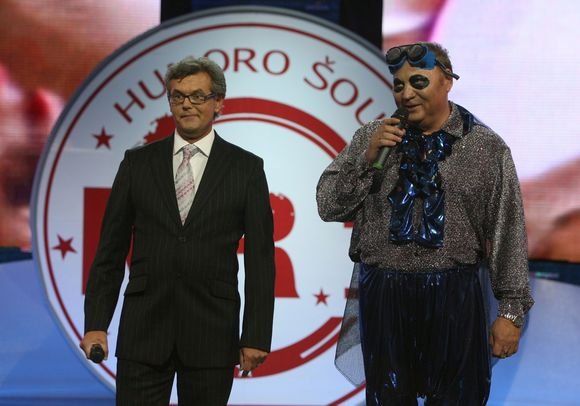 Irmanto Gelūno/15min.lt nuotr./Humoro ir muzikos &scaron;ou dalyviai.
