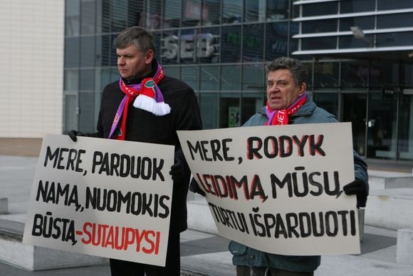 Piketas prie Vilniaus savivaldybės