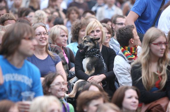 Irmanto Gelūno/15min.lt nuotr./Charizmatiškieji „Liūdni slibinai“ virpino klausytojų širdis