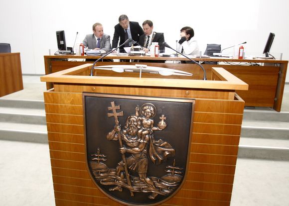 Vilniaus taryba patvirtino šių metų biudžetą, kuris bus kiek didesnis negu vienas milijardas litų.