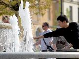 Saulėje švytintis Vilnius nudžiugino užsienio turistus