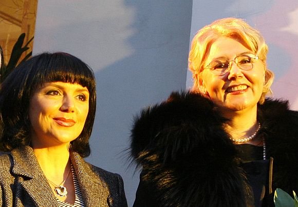 V.Kastujevai ir S.Repčenkienei priklauso po pusę įmonės akcijų.