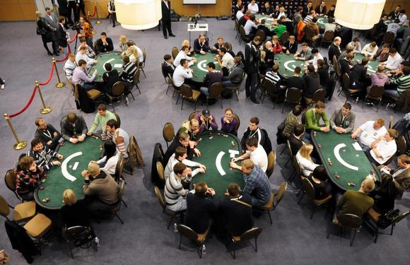 Į Lietuvos sportinio pokerio federacijos (LSPF) organizuojamo Inauguracinio turnyro finalinį etapą pateko 34 žaidėjai.