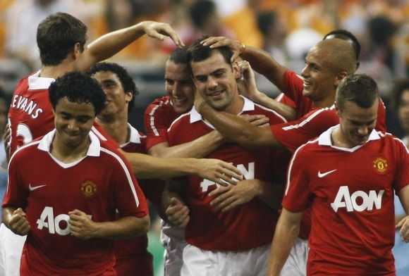 „Manchester United“ žaidėjai džiaugiasi pergale