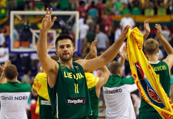 L.Kleiza sako, kad jau grįžta į ritmą