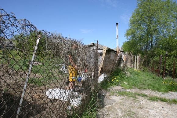 Sodus primenančiame žemės sklype numatyta statyti gyvenamąjį kvartalą. 