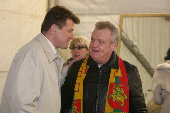 G.Abarius (dešinėje) neigia, kad jo sveikatos būklė drastiškai pablogėjo. 