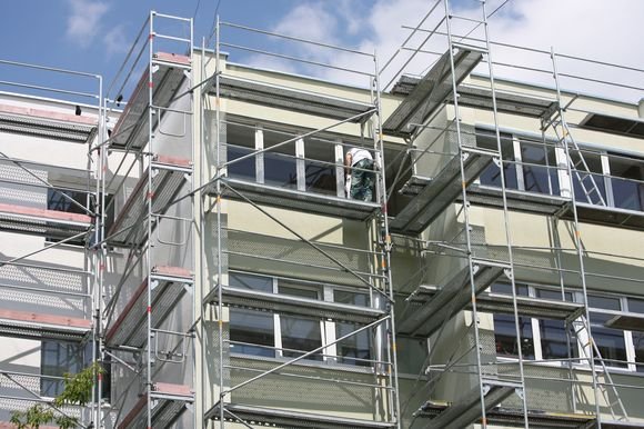  Šiuo metu renovacija Vilniuje ir visoje šalyje yra beveik sustojusi. Anot specialistų, įstatymų pataisos turėtų ją paskatinti.
